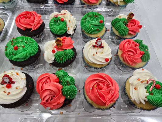 Cupcake Noel avec décoration non comestible